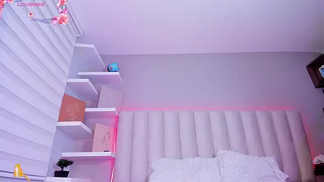 Sally  Walker online show from September 19, 3:41 am