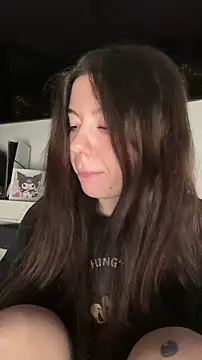 Kimi Ass online show from May 5, 11:07 am