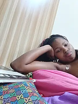 queen rae online show from May 22, 1:13 am