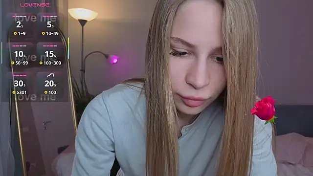 Elis Fox online show from May 4, 2:02 pm