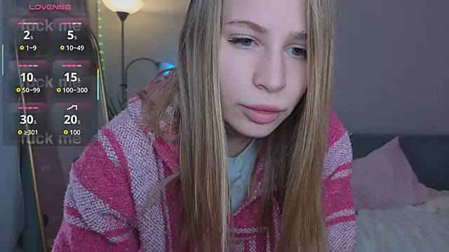 Elis Fox online show from May 5, 10:01 am