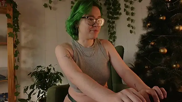 alisahug online show from December 29, 4:59 am