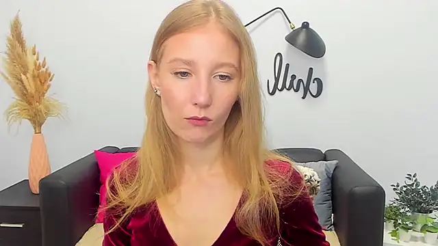 LolaWilsons online show from September 29, 9:14 am