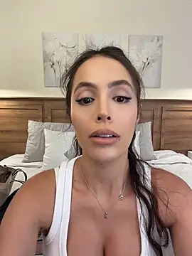 Snapshot of Amber_Rush_ chatting on May 19, 10:49 pm Amber Rush online show from May 19, 10:49 pm