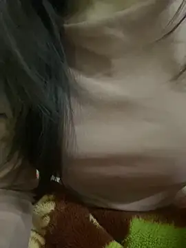 Snapshot of Tuongvy05 chatting on February 24, 10:03 pm Tuongvy05 online show from February 24, 10:03 pm