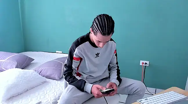Snapshot of Chandler_ken chatting on December 4, 3:21 pm Chandler ken online show from December 4, 3:21 pm