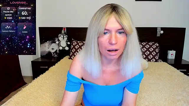 Snapshot of Hanna_Becrett17 chatting on May 31, 5:26 am Hanna Becrett17 online show from May 31, 5:26 am