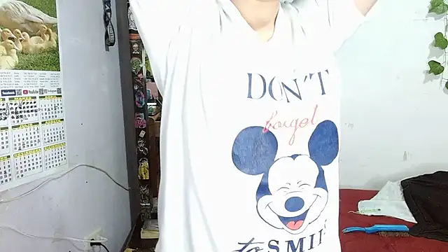 Snapshot of the_lesbian_game chatting on March 25, 6:14 pm the lesbian game online show from March 25, 6:14 pm