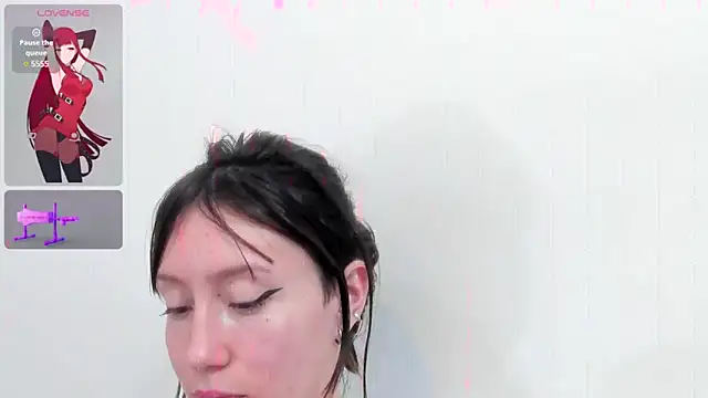 Snapshot of lizzy_davis_1 chatting on March 16, 10:11 am lizzy davis 1 online show from March 16, 10:11 am