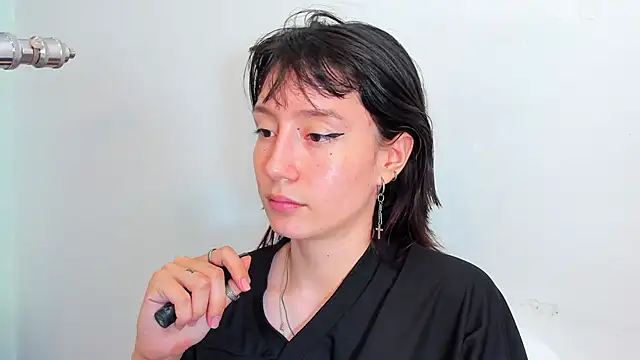 Snapshot of lizzy_davis_1 chatting on October 16, 3:29 am lizzy davis 1 online show from October 16, 3:29 am