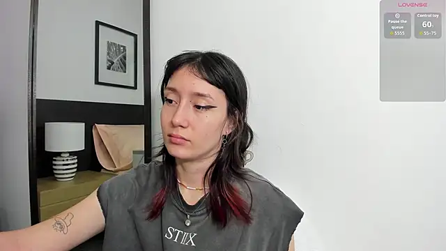 lizzy davis 1 online show from November 22, 4:00 am