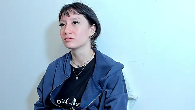 lizzy davis 1 online show from April 3, 3:48 am