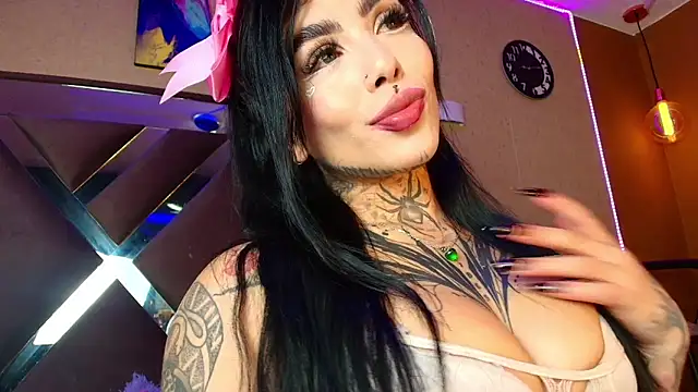 Snapshot of SamanthaaSutra chatting on February 23, 8:28 pm SamanthaaSutra online show from February 23, 8:28 pm