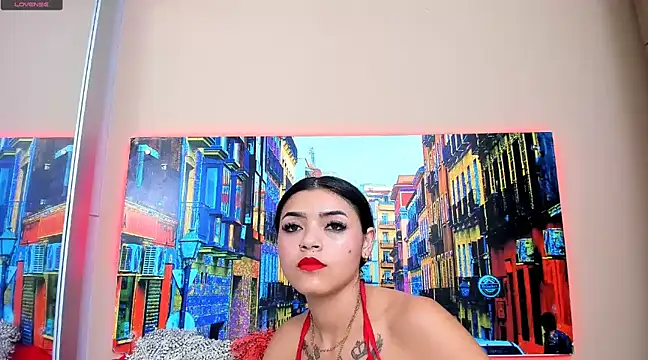 Snapshot of CristalLoren chatting on January 23, 9:07 pm CristalLoren online show from January 23, 9:07 pm