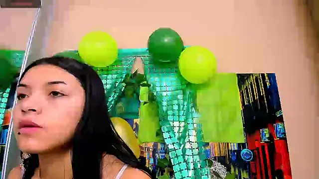 Snapshot of CristalLoren chatting on March 17, 11:42 am CristalLoren online show from March 17, 11:42 am