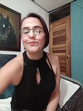 IsisBlake online show from May 6, 11:43 pm