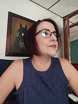 IsisBlake online show from May 7, 7:08 pm