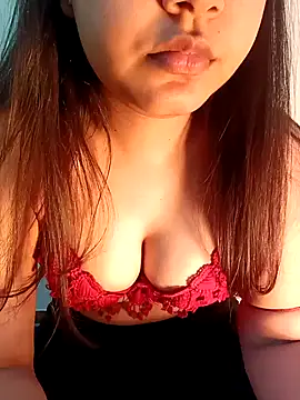 Snapshot of sassygirl4141 chatting on January 13, 10:36 am sassygirl4141 online show from January 13, 10:36 am