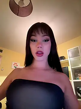 Snapshot of Carlita_cute chatting on October 24, 9:11 pm Carlita cute online show from October 24, 9:11 pm