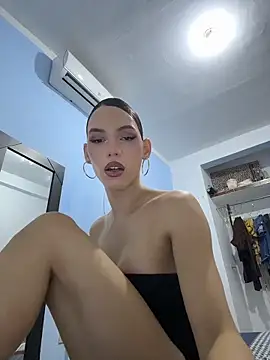 Carlita cute online show from May 15, 11:56 pm