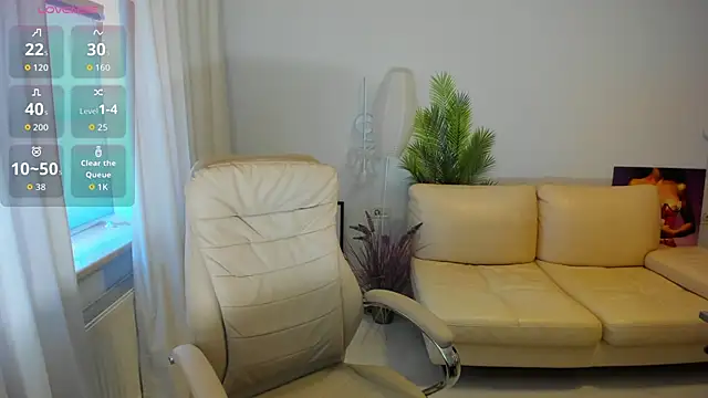 Daniela Kitty  online show from May 16, 8:22 am