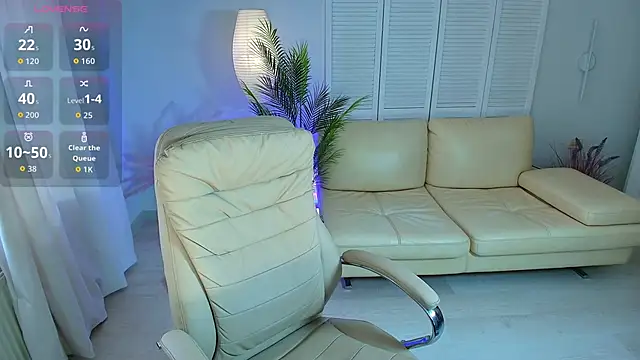 Snapshot of Daniela_Kitty_ chatting on June 15, 8:38 am Daniela Kitty online show from June 15, 8:38 am