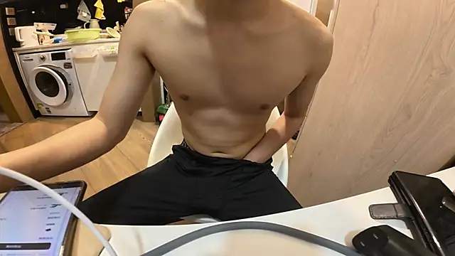 YunheLEE online show from May 21, 1:51 pm