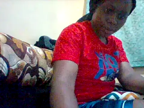 Snapshot of EBONYVANILLA02 chatting on December 7, 8:38 pm EBONYVANILLA02 online show from December 7, 8:38 pm