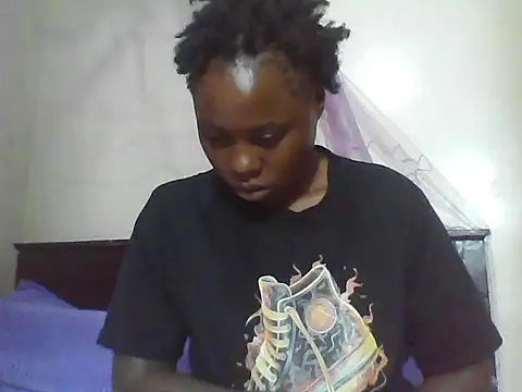 Snapshot of EBONYVANILLA02 chatting on March 4, 9:26 am EBONYVANILLA02 online show from March 4, 9:26 am