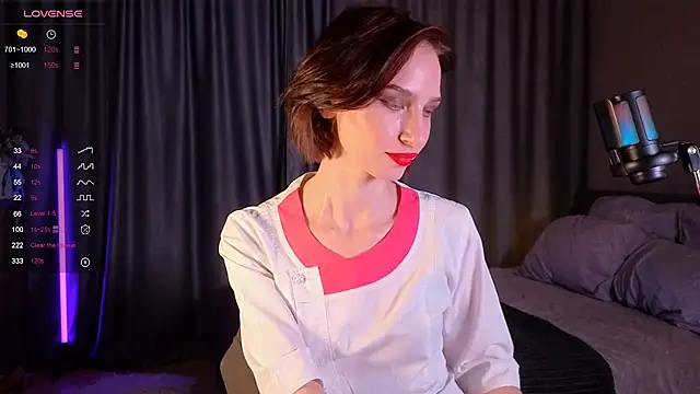 Snapshot of GeraTender1 chatting on October 30, 5:24 pm GeraTender1 online show from October 30, 5:24 pm