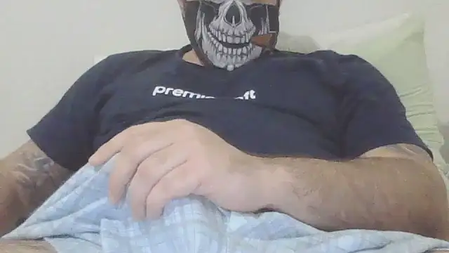 Snapshot of LorddVikingg chatting on September 29, 12:05 am LorddVikingg online show from September 29, 12:05 am