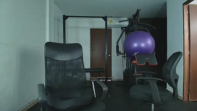 CoupleBigAss online show from February 5, 2:16 pm