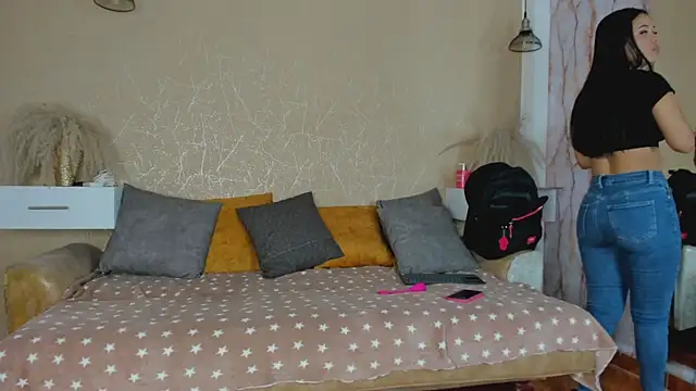 CoupleBigAss online show from March 14, 11:12 am