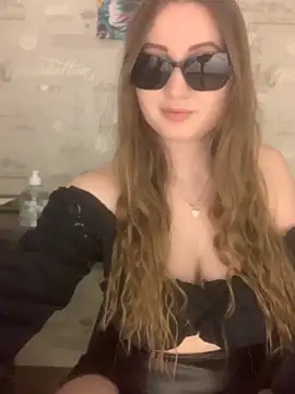 Snapshot of Tima-2 chatting on April 2, 5:21 pm Tima-2 online show from April 2, 5:21 pm