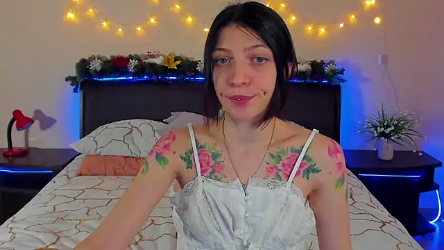 Snapshot of Lolly_Haze chatting on January 10, 7:35 am Lolly Haze online show from January 10, 7:35 am