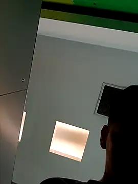  Ottis  online show from December 22, 8:03 pm