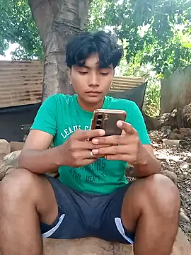  Ottis  online show from December 25, 4:22 pm