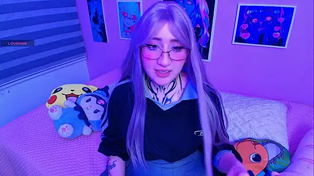 Snapshot of Miwa_violet chatting on February 3, 2:53 am Miwa violet online show from February 3, 2:53 am