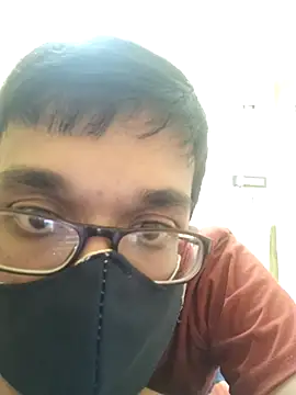 THE NAKED BOY online show from February 19, 5:27 am