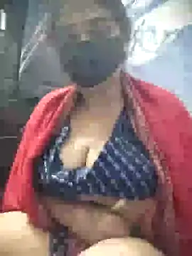 kirti  arora online show from December 7, 11:01 pm