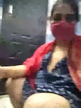 kirti  arora online show from December 8, 10:47 pm