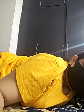 kirti  arora online show from September 21, 9:44 am