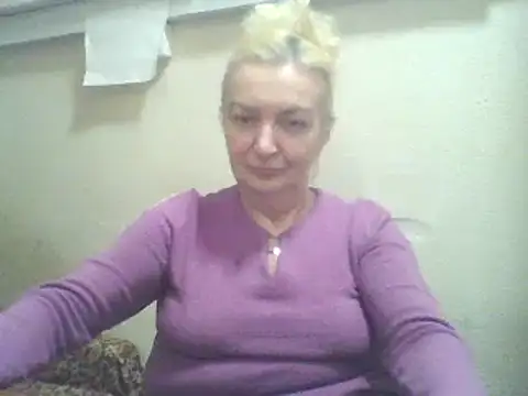 Meri798 online show from April 28, 6:13 pm
