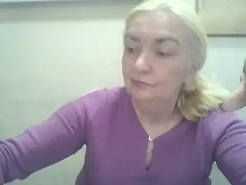Meri798 online show from May 12, 7:00 pm