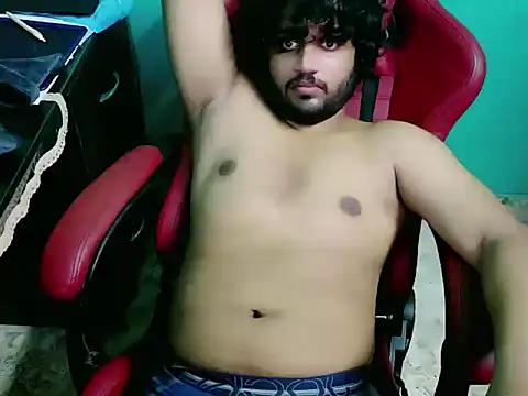 Snapshot of telugu_boy_ chatting on May 18, 8:09 am telugu boy online show from May 18, 8:09 am