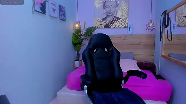 Snapshot of lalytulu99 chatting on February 23, 6:16 pm lalytulu99 online show from February 23, 6:16 pm