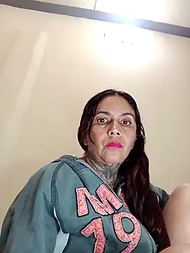 Dakary hot online show from October 2, 11:01 pm