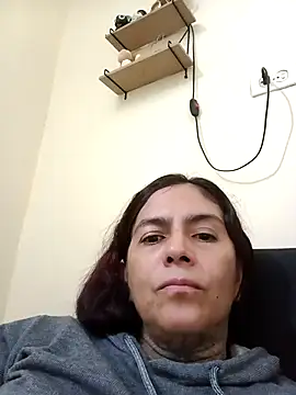 Dakary hot online show from October 6, 1:03 am