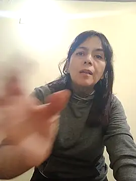 Dakary hot online show from December 2, 7:53 pm