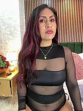 Snapshot of MonicaMoret chatting on February 20, 12:38 pm MonicaMoret online show from February 20, 12:38 pm